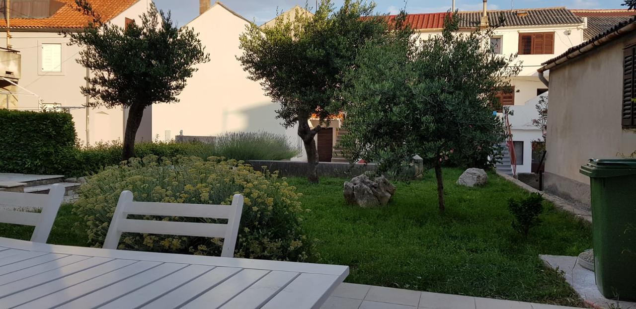 Sobe Zeneral Hotel Novalja Eksteriør billede